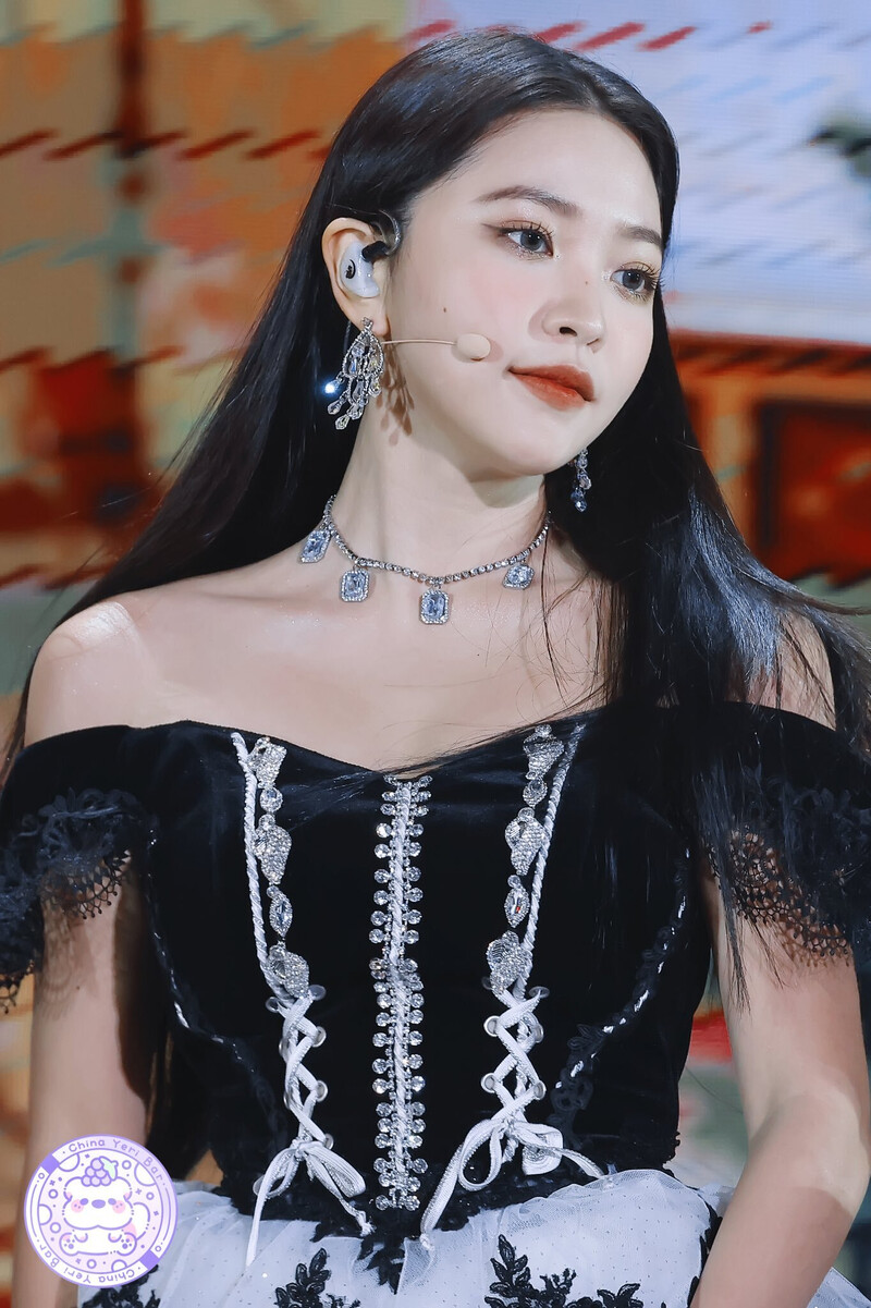 221108 Red Velvet Yeri - Genie Music Awards | kpopping