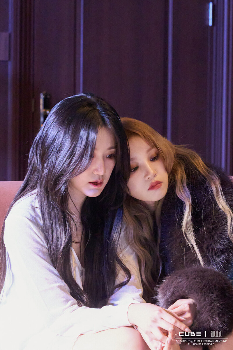 240304 - (G)I-DLE 'Revenge' Music Video Behind Photos documents 1