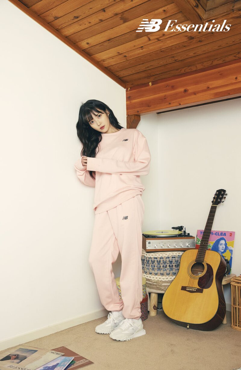 IU for New Balance 2022 SS 'Blessed' Campaign documents 19