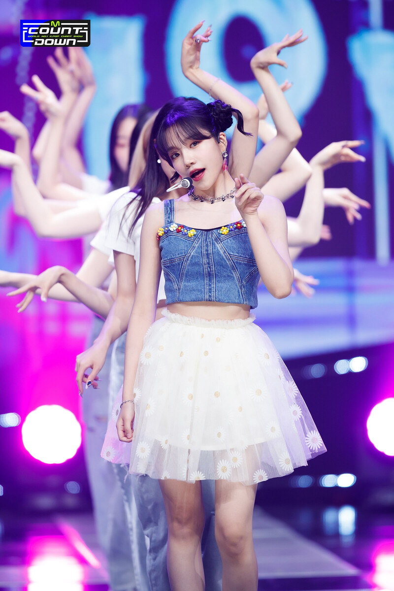 220616 Jo Yuri - 'Love Shhh!'  at M Countdown documents 1