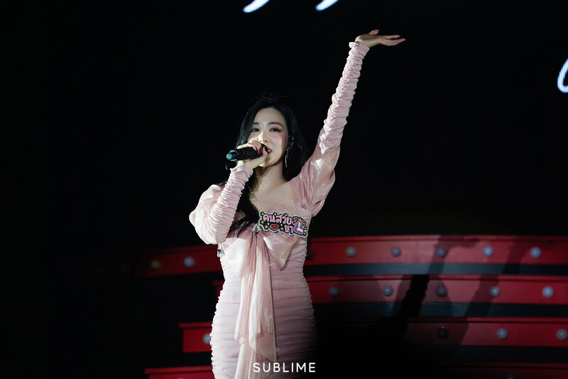 230320 Sublime Naver Post - Tiffany Young - Fanmeeting in Bangkok Behind documents 8