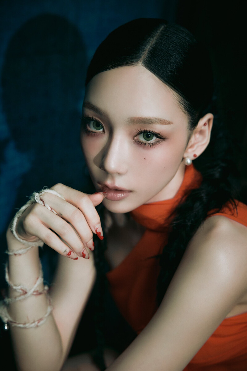 TAEYEON - Single 'Heaven' Concept Photo documents 6