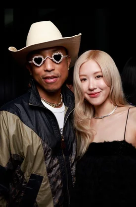 240411 ROSÉ with Pharrell Williams at the ‘Tiffany Wonder’ Exhibition
