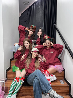 241221 APINK twitter update - "PINK CHRISTMAS" Concert Day 1