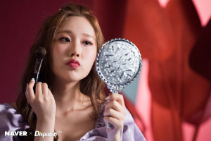 MOMOLAND's Nayun - "Thumbs Up" music video shoot by Naver x Dispatch