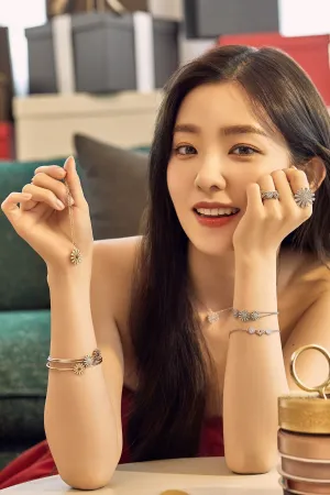 Red Velvet Irene for DAMIANI 2019 Holiday "MARGHERITA" Collection