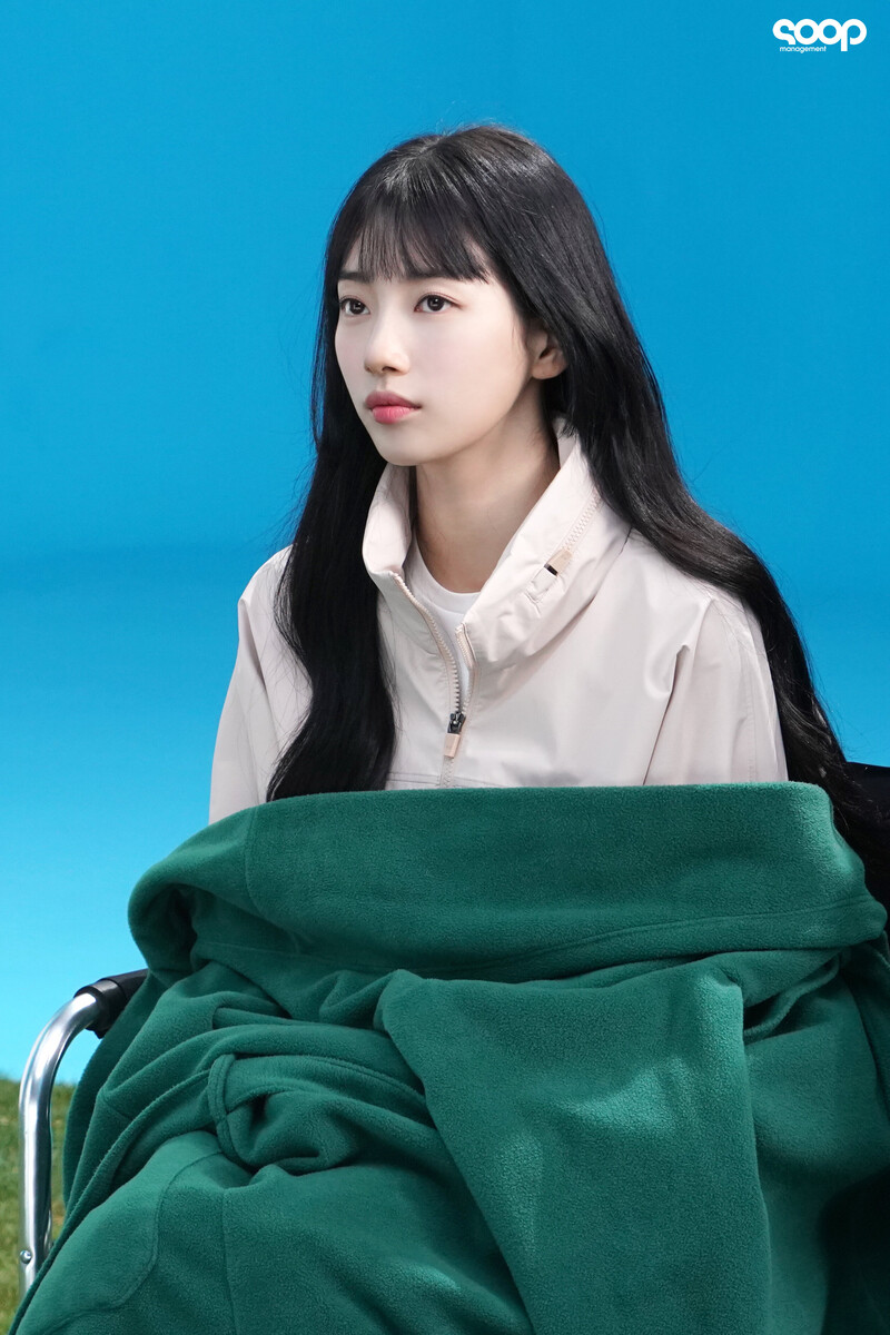 230330 SOOP Naver Post - Suzy - K2 Photoshoot Behind documents 7