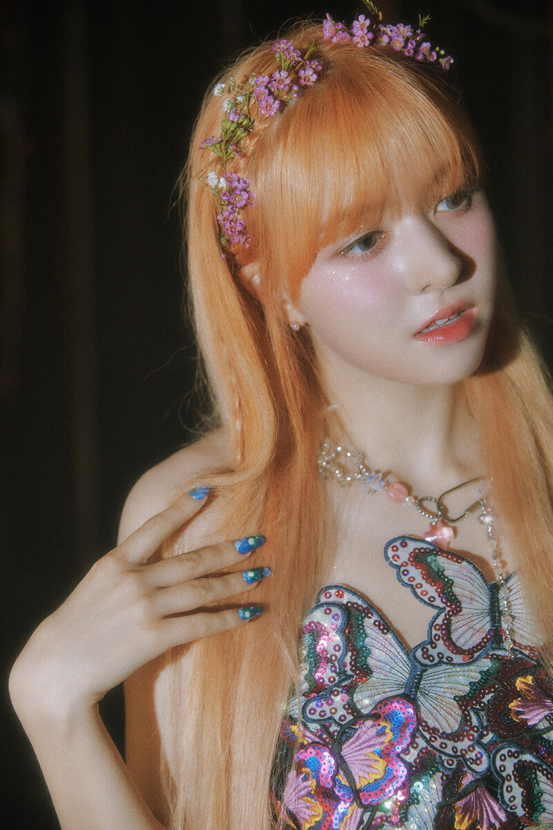 230723 JYP Naver Update - NMIXX Lily - 'A Midsummer NMIXX's Dream' M/V Behind Post & Interview documents 1