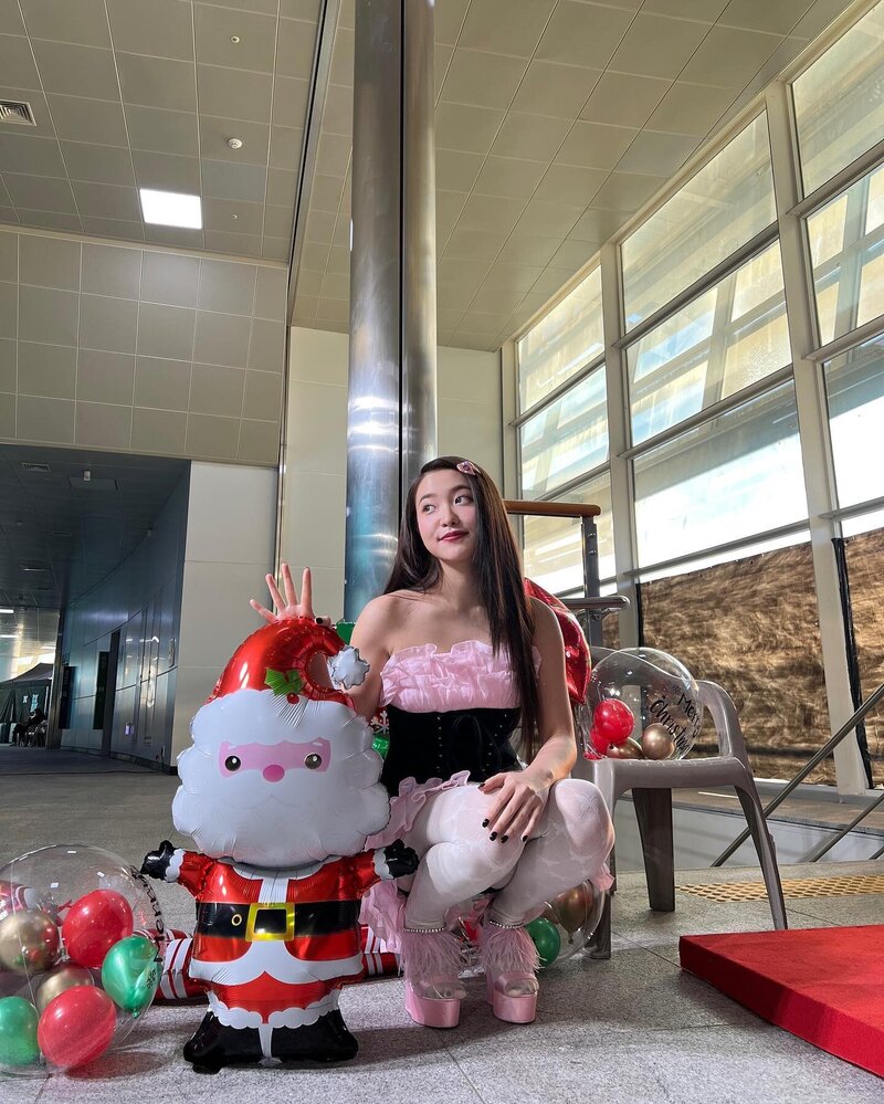 211225 Red Velvet Yeri Instagram Update documents 3