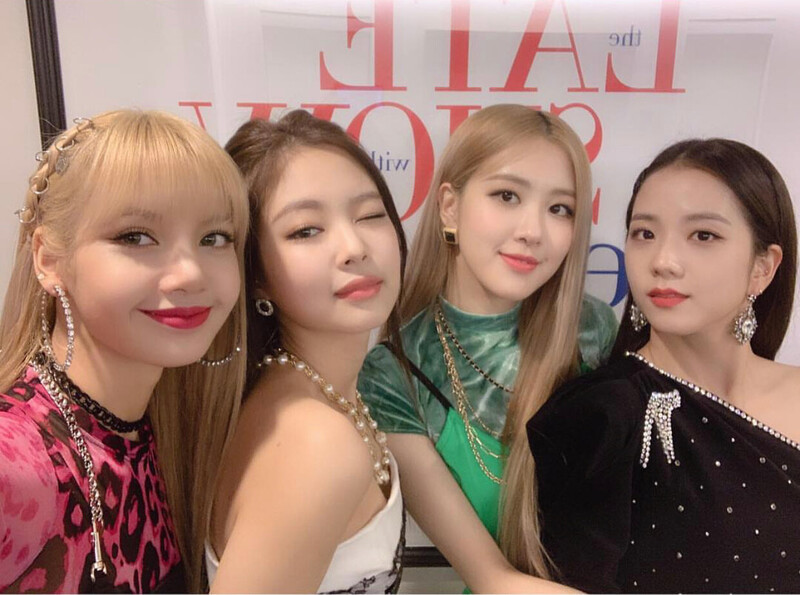 190212 BLACKPINK INSTAGRAM UPDATE documents 4