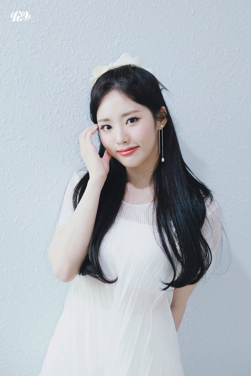 211003 fromis_9 Naver Post - 'Talk & Talk' Music Shows Behind documents 19
