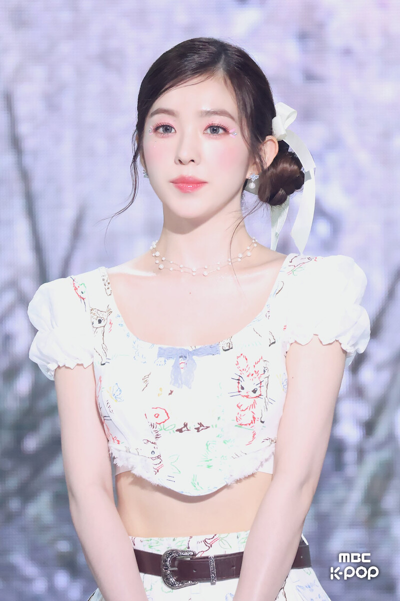 240706 Red Velvet Irene - 'Cosmic' at Music Core documents 1