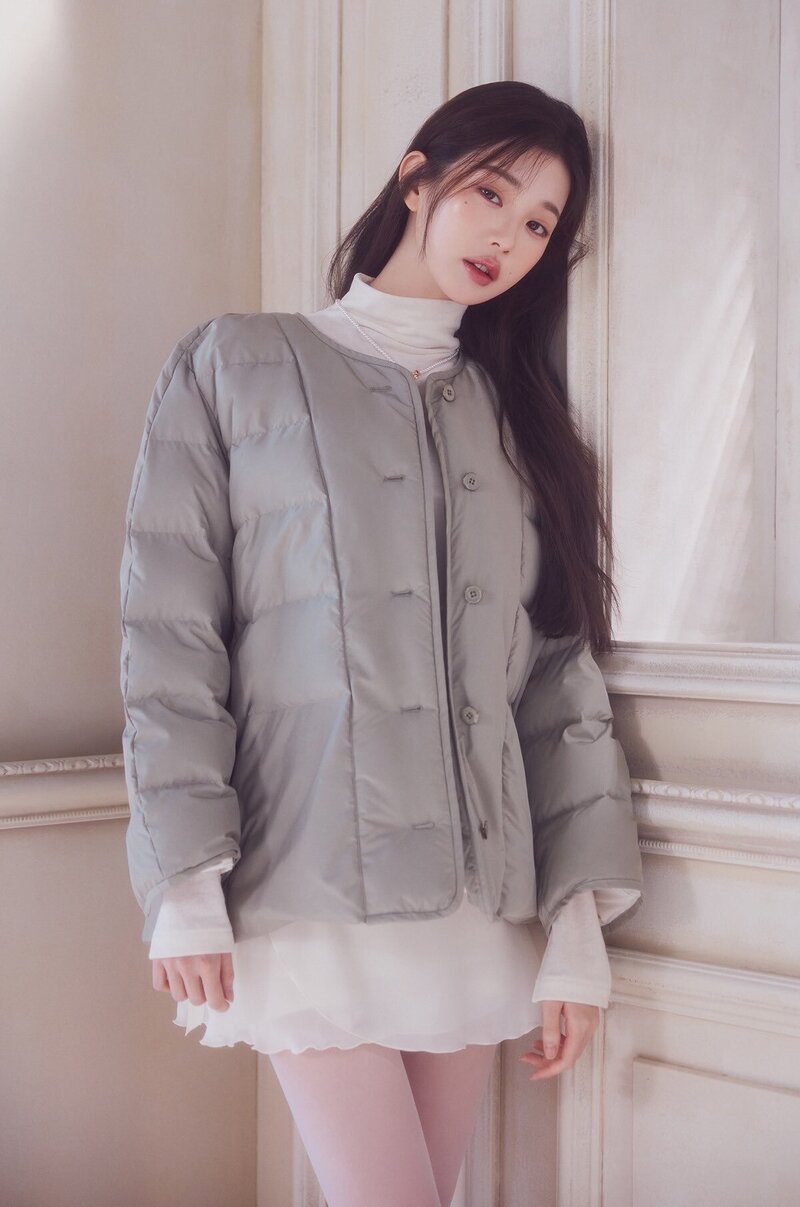 230927 SJSJ and Jang Wonyoung's Winter 23 Campaign documents 1