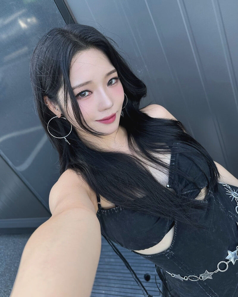 240727 fromis_9 Jisun Instagram Update documents 1