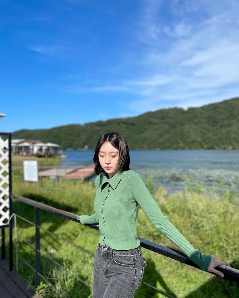 210920 Chaejeong Instagram Update (ALICE) documents 1