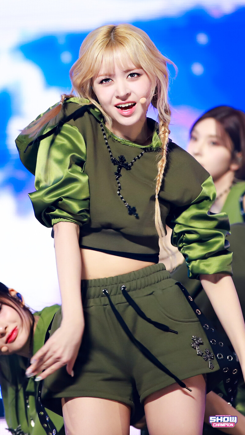 240124 NMIXX Lily - 'Soñar (Breaker)' at Show Champion documents 3