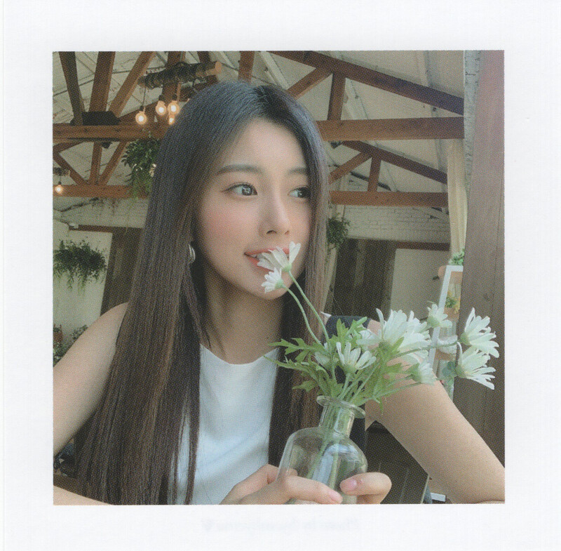 Hyewon 1st Photobook Beauty Cut [Scans] documents 2