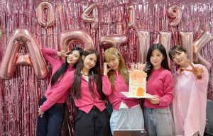 230419 APINK sns update - 12th Anniversary