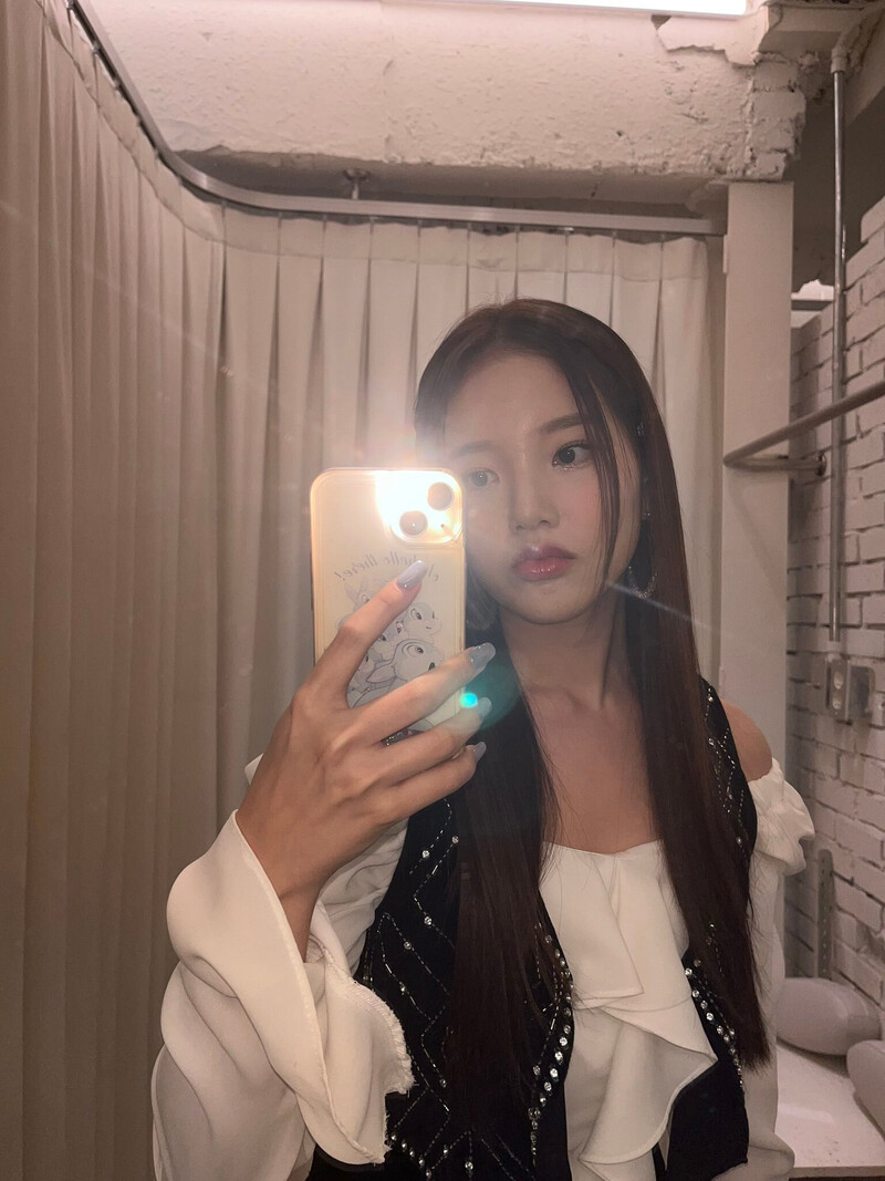 221119 Weeekly Twitter Update - Soojin documents 4