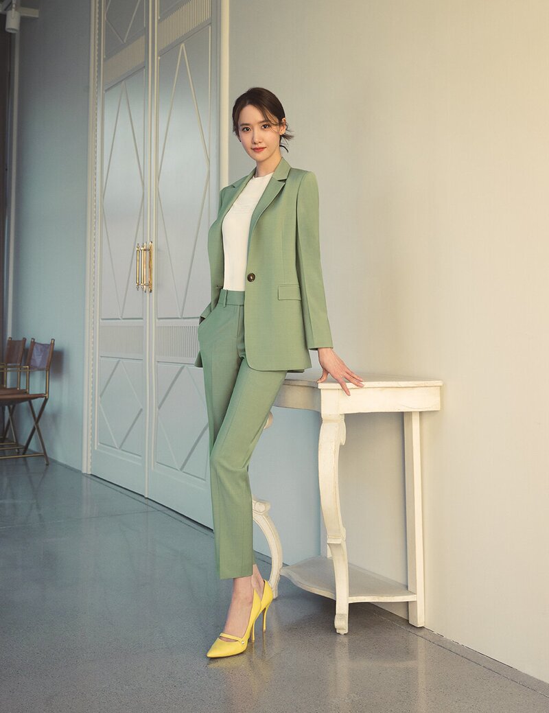 SNSD YOONA for JIGOTT S/S 2022 Collection documents 2