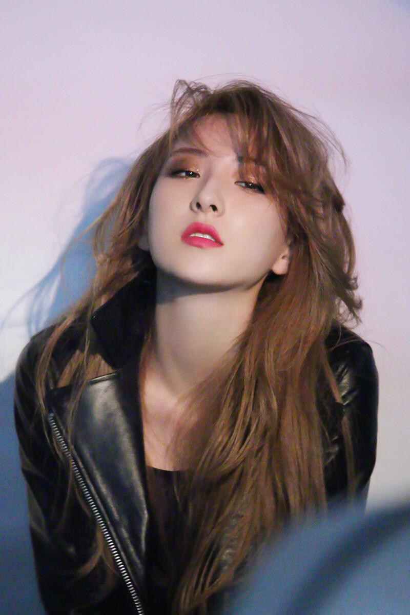 190930 Starship Naver Update - WJSN Eunseo behind the scenes October 2019 Cosmopolitan photoshoot documents 4