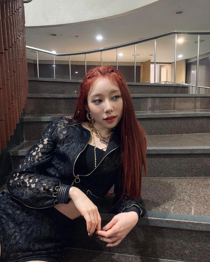 210409 WJSN Yeonjung Instagram Update documents 1