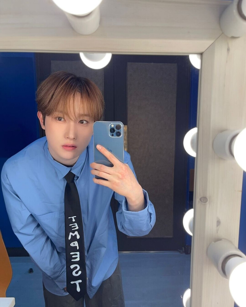 240607 TEMPEST Instagram Update - Hyuk documents 3