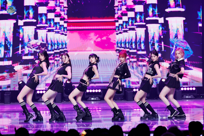 240711 STAYC - 'Cheeky Icy Thang' at M Countdown documents 9