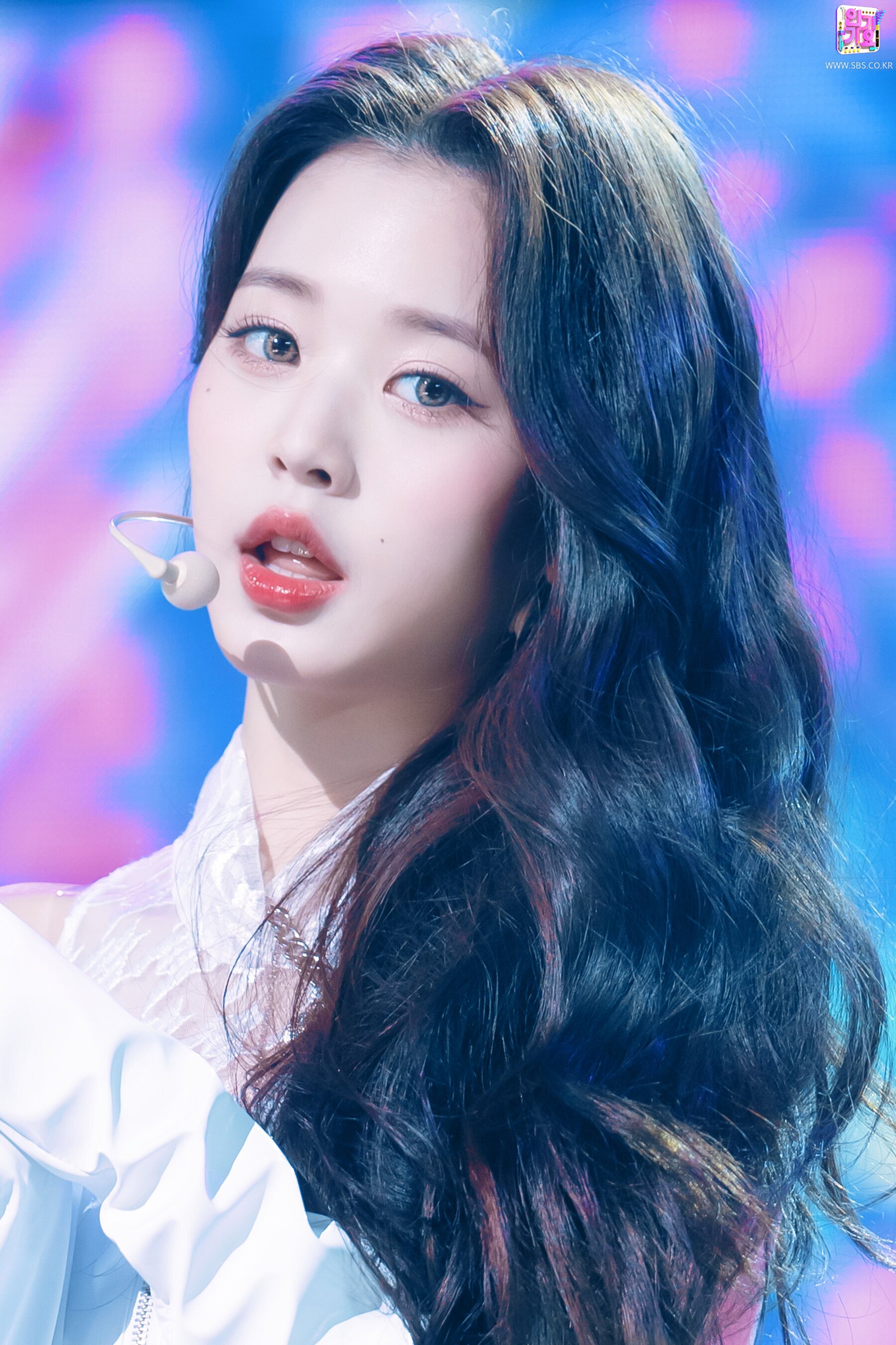 December 12, 2021 IVE Wonyoung - 'ELEVEN' at Inkigayo | Kpopping