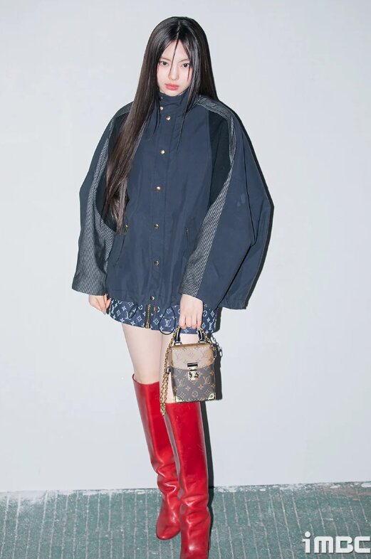 Netizens go gaga about NewJeans Hyein's look for the Louis Vuitton