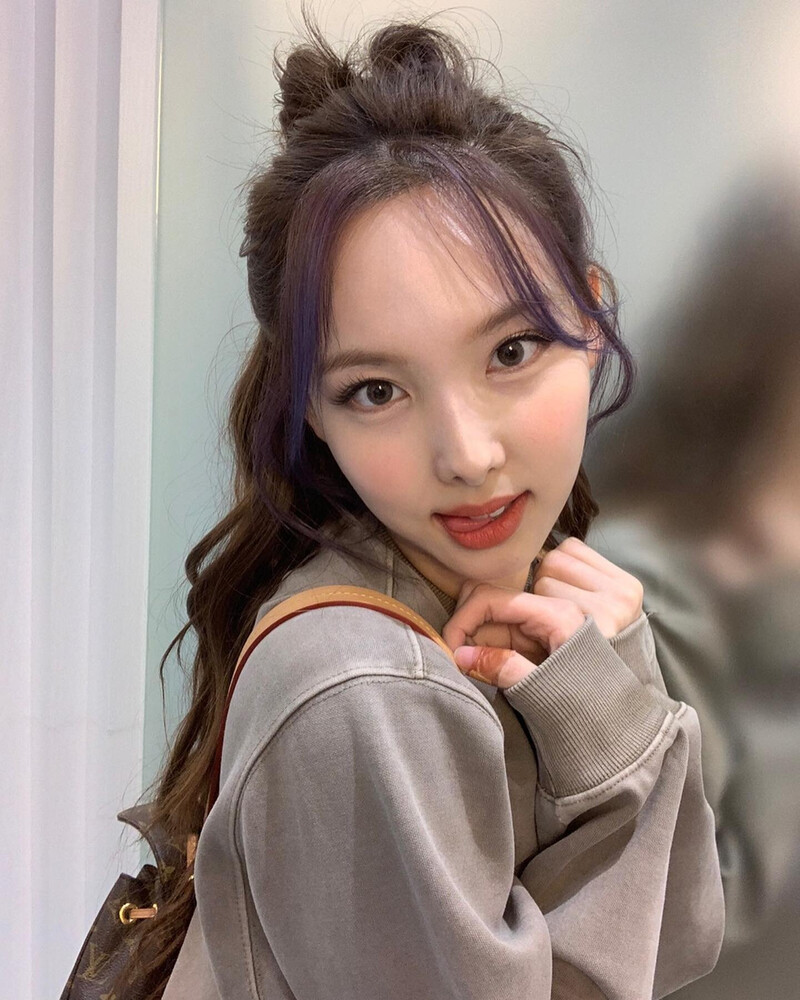 210904 TWICE Instagram Update - Nayeon documents 2