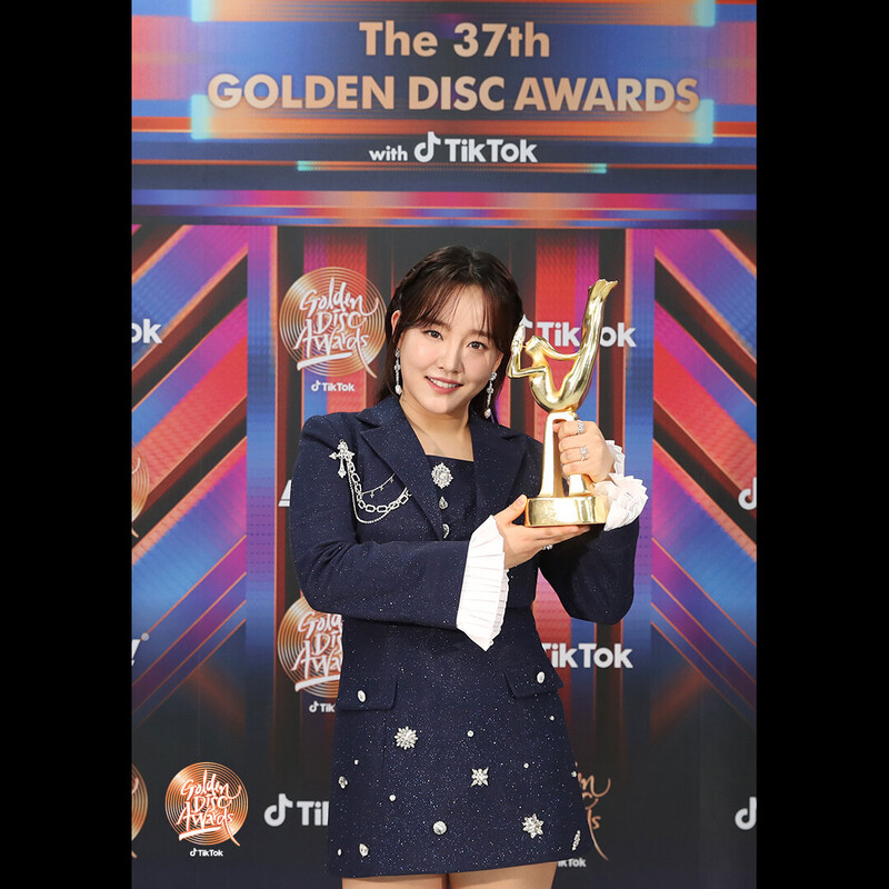 230108 Golden Disc Awards Twitter Update - Younha documents 1