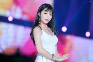 180802 Apink Eunji