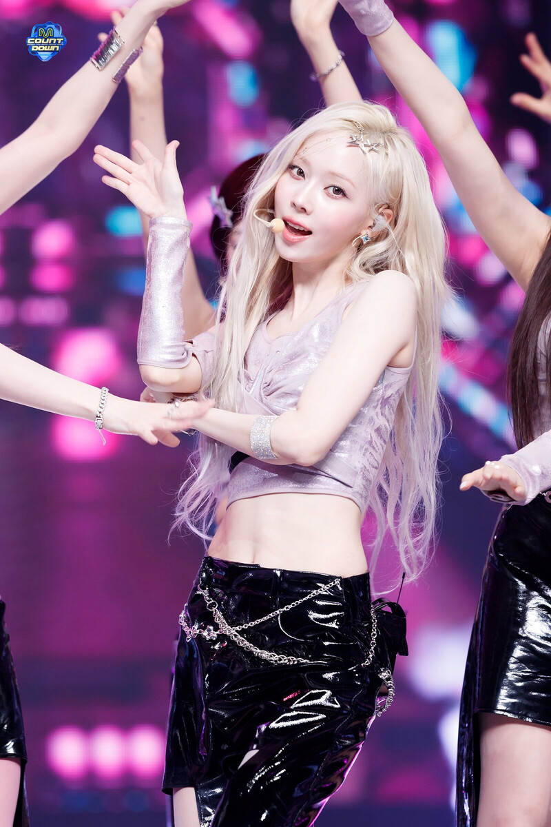 240523 aespa Winter - 'Supernova' at M Countdown documents 12