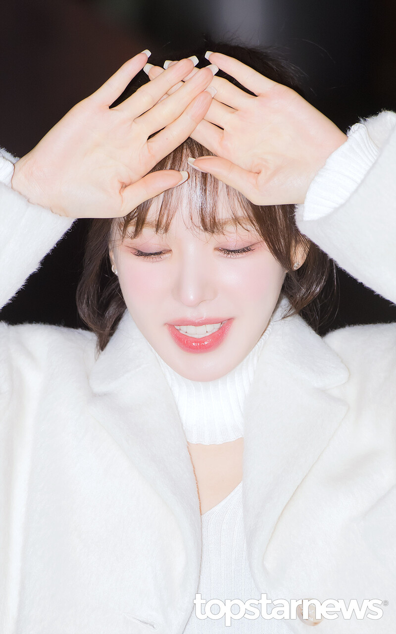 250107 Red Velvet Wendy - Young Street Commute documents 2