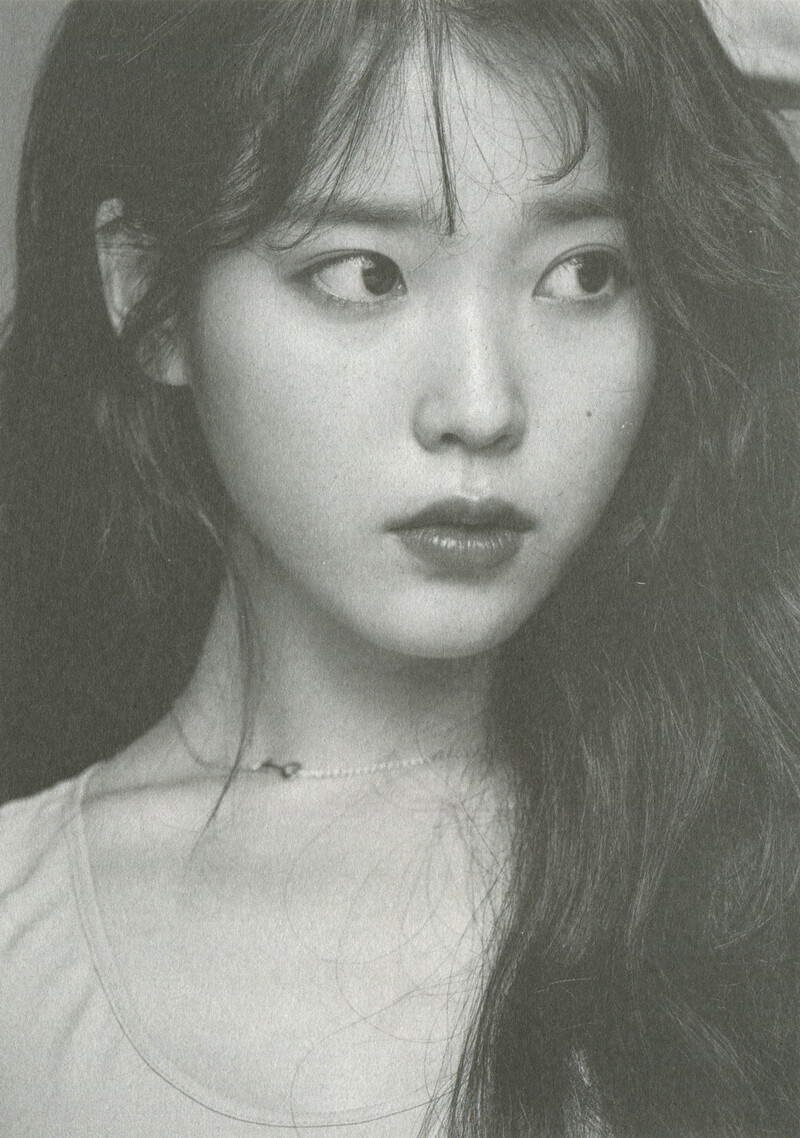 IU - 2018 Season's Greetings [SCANS] documents 1