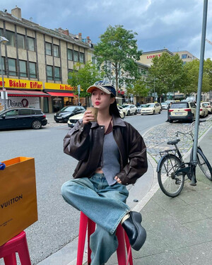 240928 - SuA Instagram Update