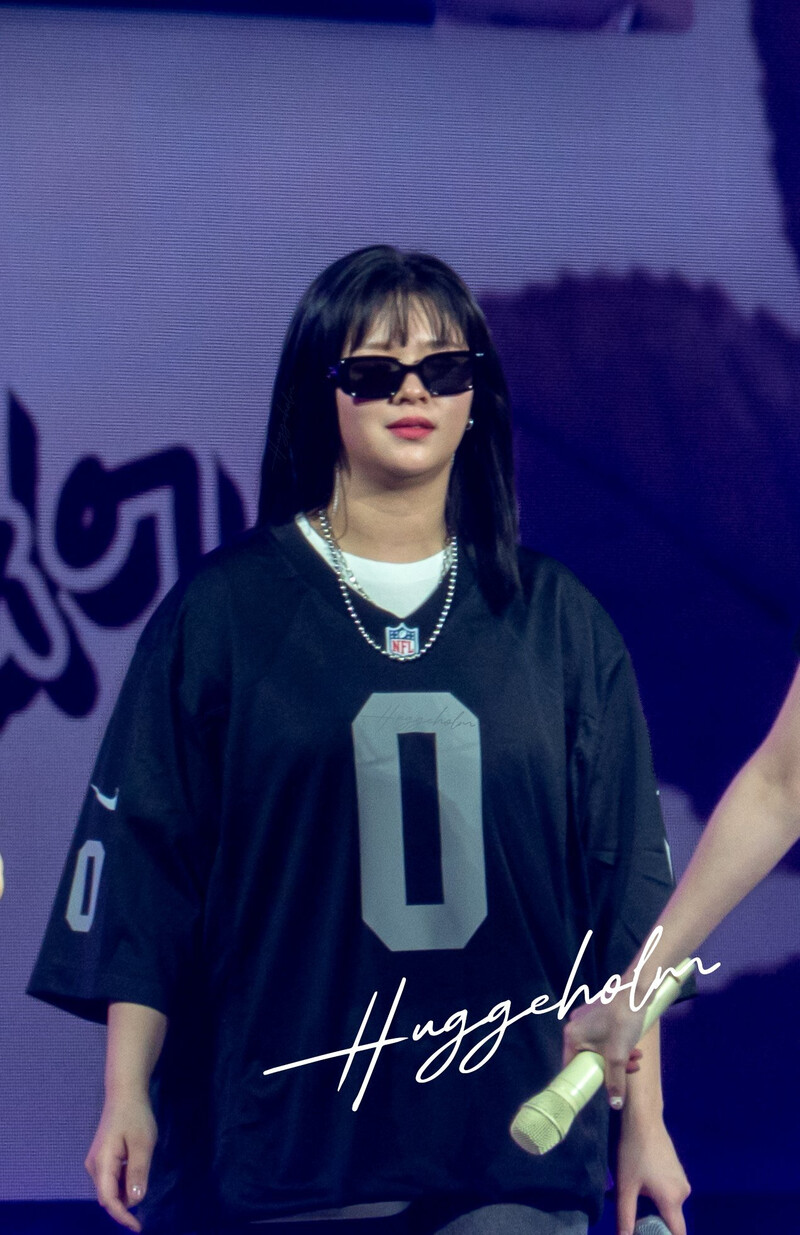 240316 TWICE Jeongyeon - ‘Ready To Be’ World Tour in Las Vegas documents 18