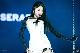 241225 Le sserafim Huh Yunjin at 2024 SBS Gayo Daejeon