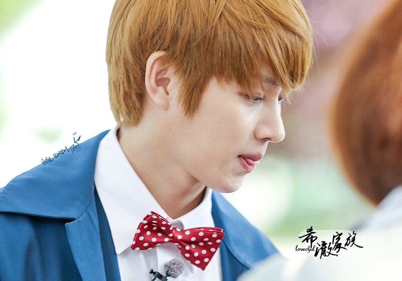 150608 Heechul at A Style For You Flea Market documents 7