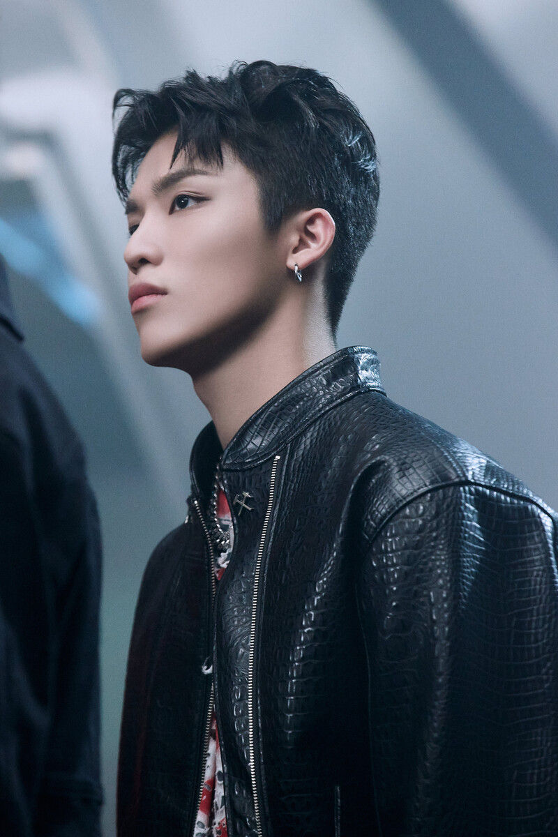 240621 YG Entertainment Naver Post - TREASURE 'KING KONG' MV Behind the Scenes documents 2