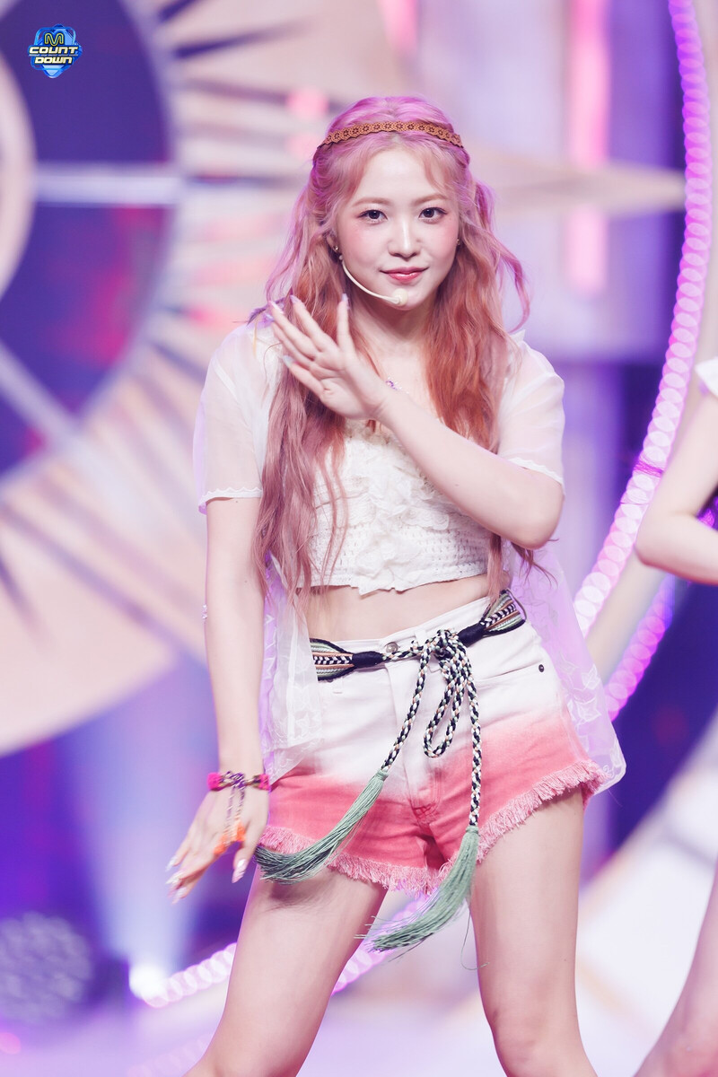 240627 Red Velvet Yeri - 'Cosmic' at M Countdown documents 4