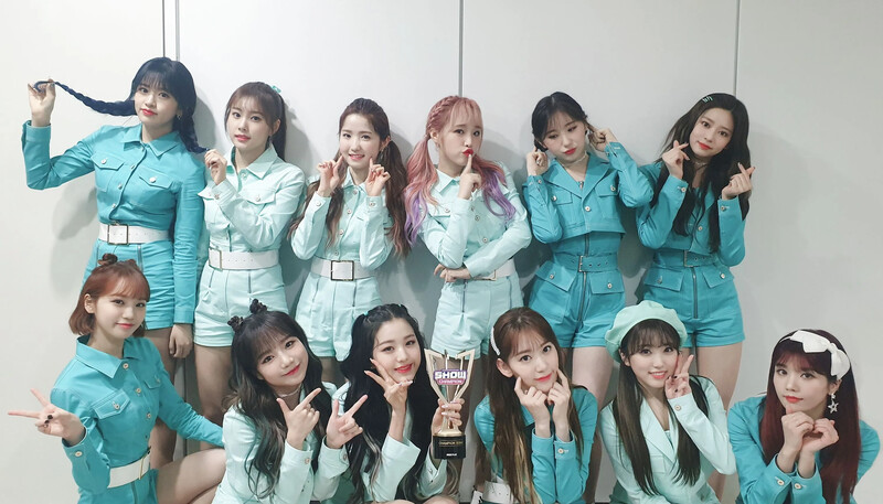 official_izone-1232618059774345216-ERsjhQpUUAASU8n.jpg