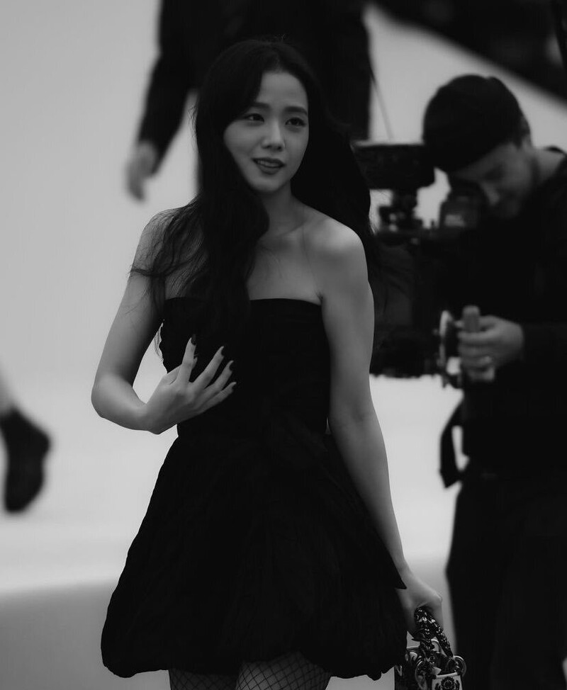 220927 BLACKPINK Jisoo at DIOR SS23 Show in Paris documents 14