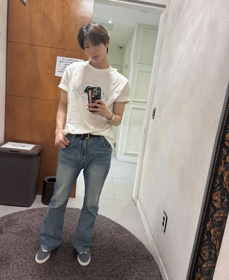 240419 - Leo Instagram Update documents 5