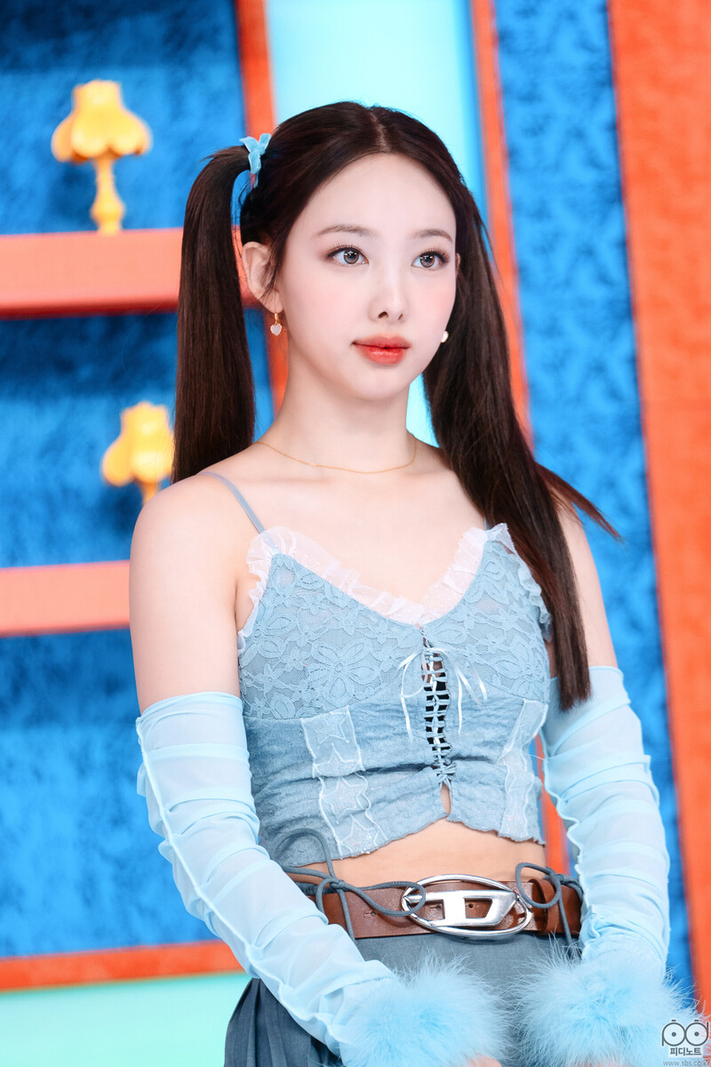 220828 TWICE Nayeon - 'Talk That Talk' At Inkigayo | Kpopping