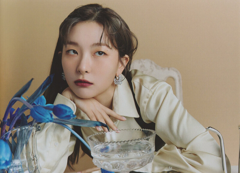 Red Velvet - 1st Japanese Album 'Bloom' [SCANS] documents 1