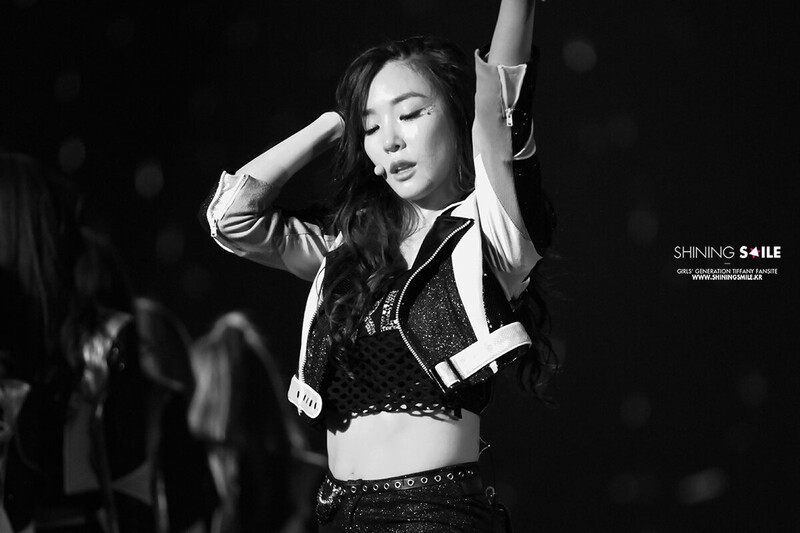 130720-130721 Girls' Generation Tiffany at Girls & Peace in Taiwan documents 10