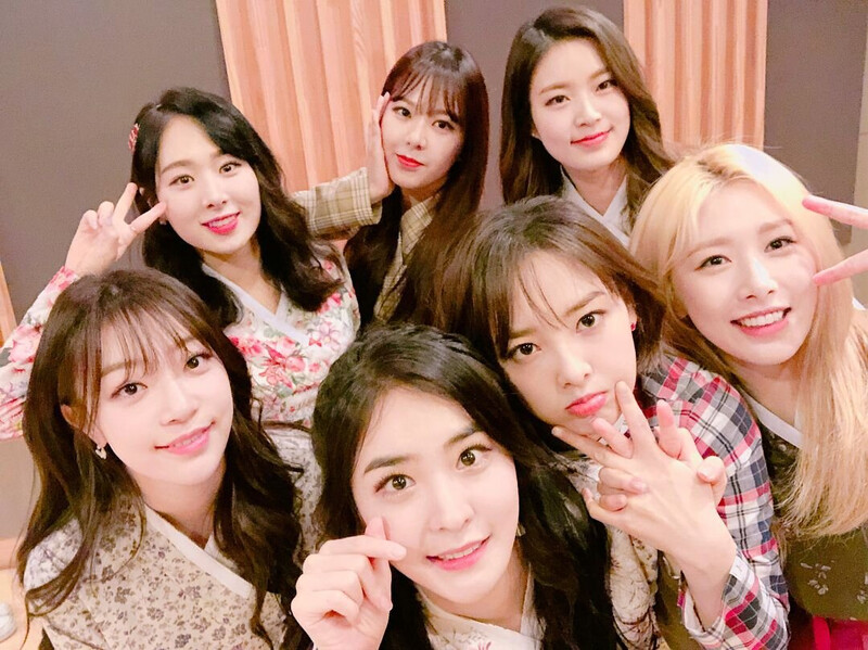 180215 Sonamoo Instagram Update documents 2