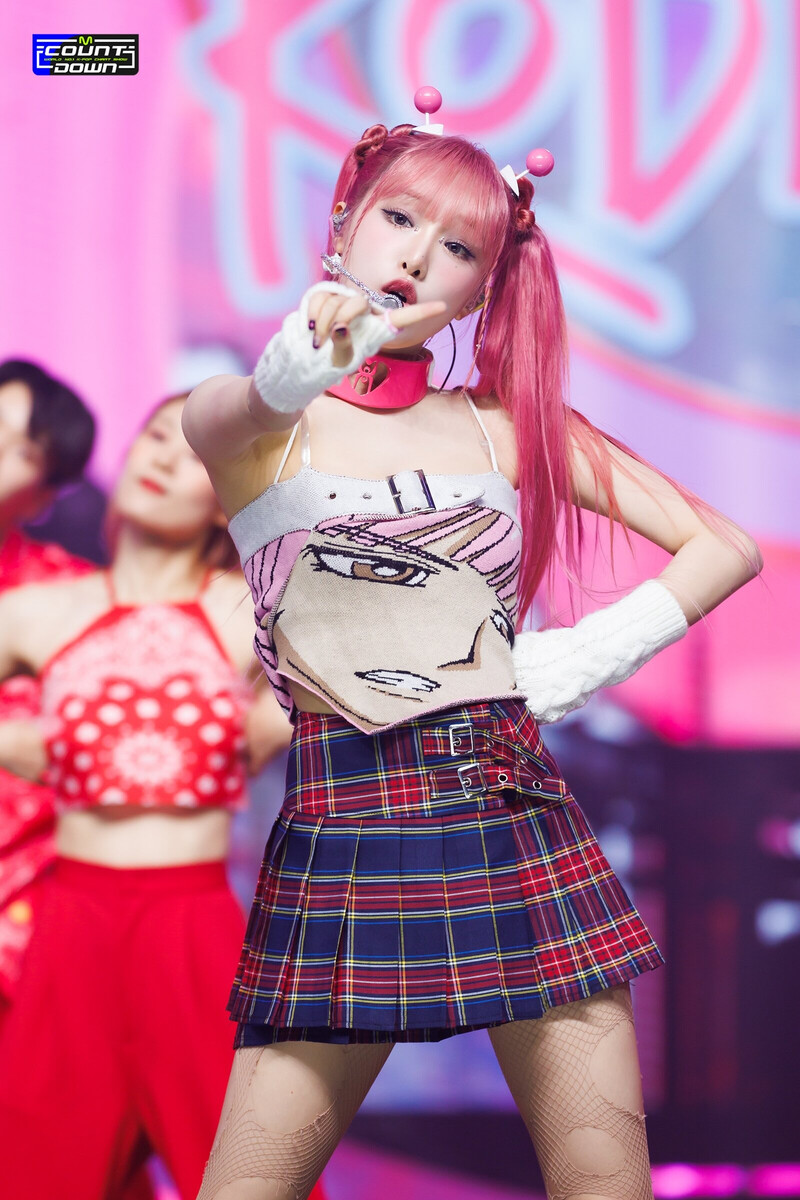 230629 YENA - 'Hate Rodrigo' & 'WICKED LOVE' at M COUNTDOWN documents 3